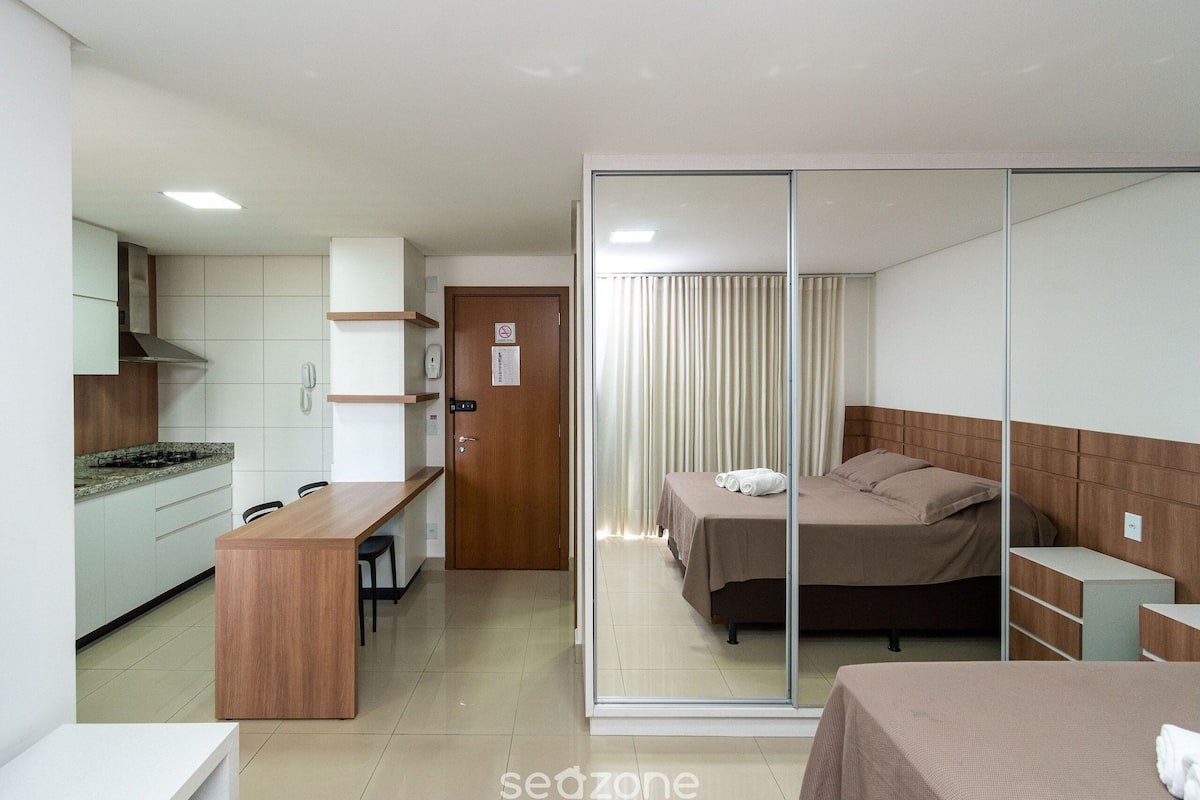 Studio | 1 bedroom, laptop workspace, iron/ironing board, free WiFi
