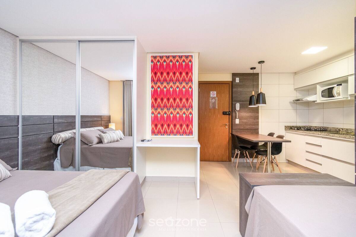 Basic Studio | 1 bedroom, laptop workspace, iron/ironing board, free WiFi