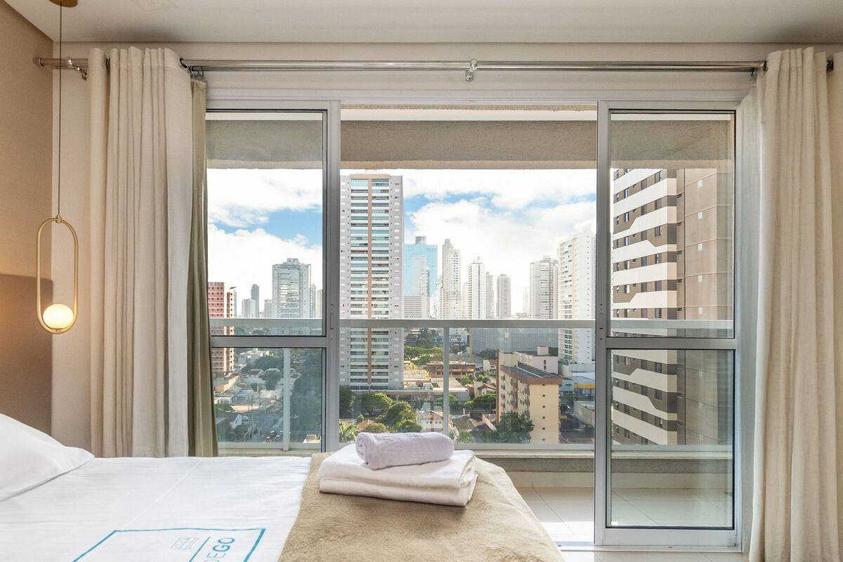 Studio | 1 bedroom, laptop workspace, iron/ironing board, free WiFi