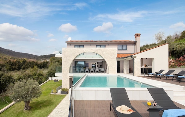 Piscina