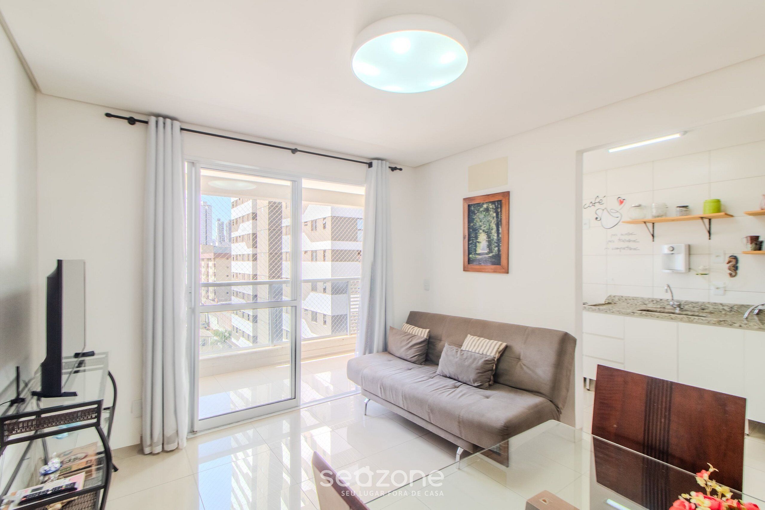 Apartment | Living area | TV