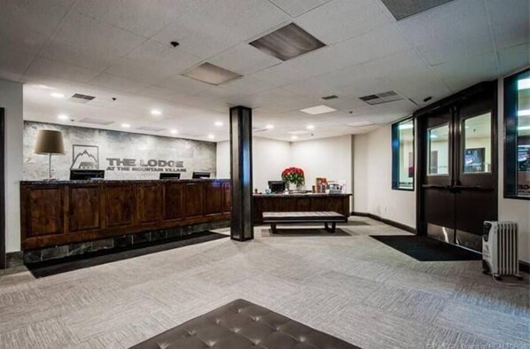 Lobby - BEST LOCATION: Ski-in/Ski-out Studio, Park City Base - 162 Lodge at Mtn Village (Park City)