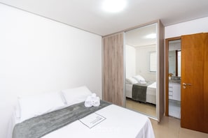 Basic Apartment | 2 bedrooms, free WiFi, bed sheets - Modernos Flats no Setor Bueno TXP03 (Goiânia)