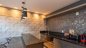 Apartment | Private kitchen | Fridge, microwave, blender, cookware/dishes/utensils