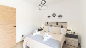 2 bedrooms, iron/ironing board, travel cot, WiFi - Casa La Solana Torrox by Ruralidays (Málaga)