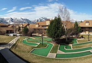 Exterior - WL 610 | Luxury Retreat – Steps from Adventure (Eden)