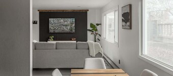 Luxe downtown paradise oasis 2br