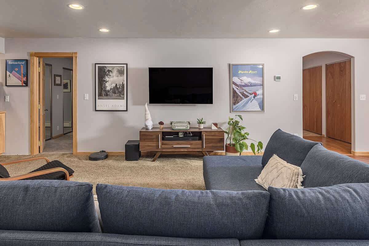 Televisio, työhuone