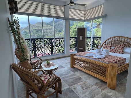 3 habitaciones, wifi gratis y ropa de cama