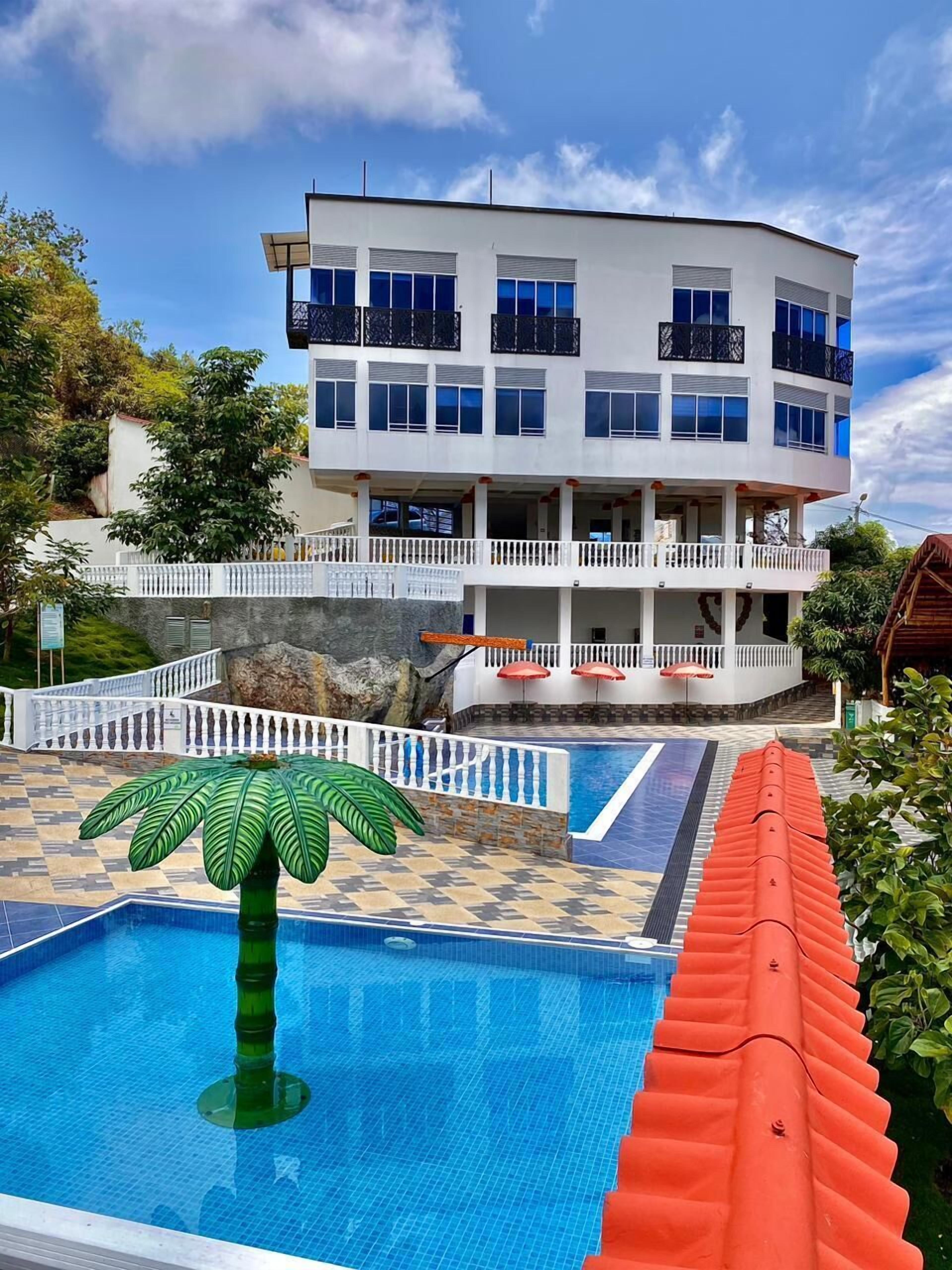 Fachada de la propiedad