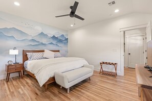 3 soverom, strykejern/-brett, wi-fi og sengetøy