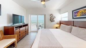 2 bedrooms, iron/ironing board, free WiFi, bed sheets - Crescent Arms 301S Siesta Key Florida (Siesta)