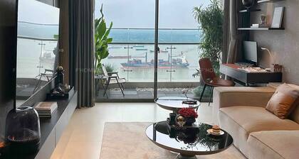 Resort standard, river view relax