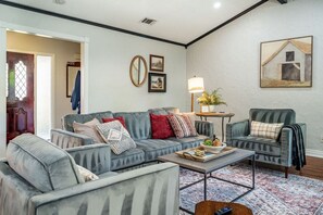 Smart TV, fireplace, table tennis, books