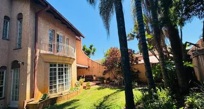 The Townhouse on Baines the perfect place for holiday or business trip WELCOME.