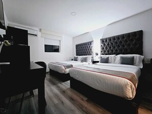 Basic Double Room | Premium bedding, down duvets, in-room safe, individually furnished - Ragibe 215 (Mexico City)