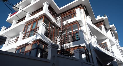 Situated 10 mints from airport 10 mints from main market and mountains view.