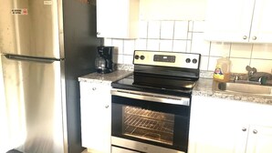 Private kitchen - FLiXBed The Latinx - MIA Airport  (Miami)