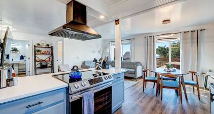 Beachcomber: Beachfront Escape Unit #6