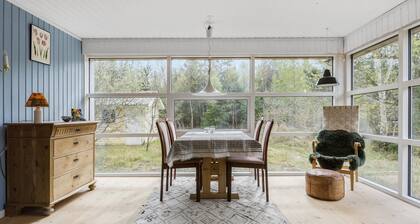 2 bedroom nice home in Fjerritslev