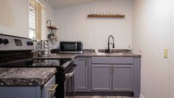 Microwave, oven, stovetop