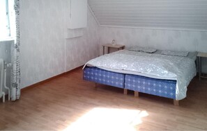 3 bedrooms, free WiFi, bed sheets