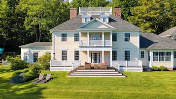 Rumah (Multiple Bedrooms) | Interior