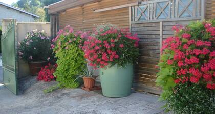 Maison Dans LE Perigord Pourpre A 5 MnD Eymet