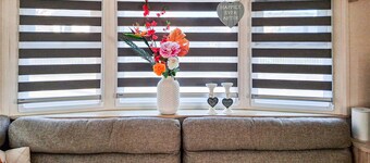 2 bedroom cozy (sta)caravan in Makkum
