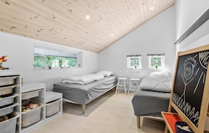 3 bedrooms, free WiFi - 3 bedroom nice home in Glesborg (Glesborg)
