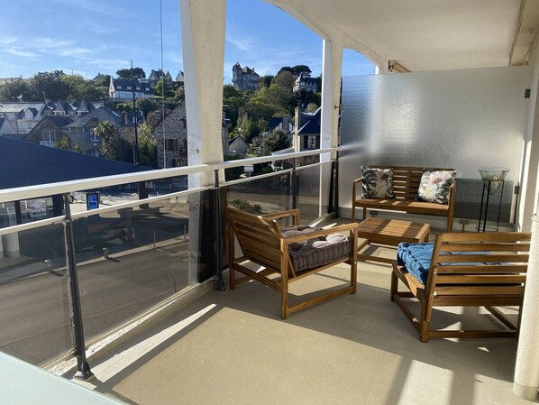 Property grounds - Charming one-bedroom apartment with Wi-Fi in the resort center (ST CAST LE GUILDO)
