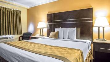 Free WiFi, bed sheets