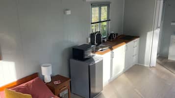 1 bedroom, iron/ironing board, bed sheets