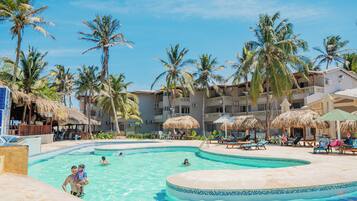 Fassade der Unterkunft – Abend/Nacht