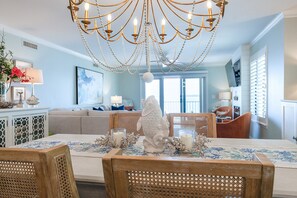 Interior - Ocean Pearl! Amazing Ocean & Pier Views, Oceanfront Pool, In the heart of the Pier Village! (Saint Simons Island)