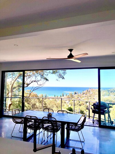 AMAZING Insta-worthy ocean views over Newport Beach sleeps 9 guests