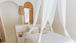 Luxury Villa, Pool View | 1 bedroom, desk, free WiFi, bed sheets - Best of Bali Retreat (Canggu)