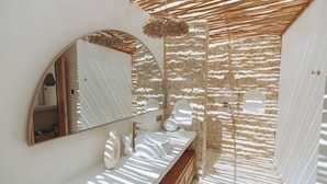 Luxury Villa, Pool View | Bathroom | Shower, rainfall showerhead, free toiletries, hair dryer - Best of Bali Retreat (Canggu)