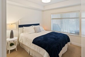 3 quartos, ferros/tábuas de passar roupa, Wi-Fi, roupa de cama