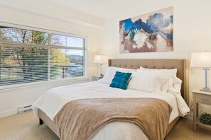 2 chambres, fer et planche à repasser, Wi-Fi, literie fournie