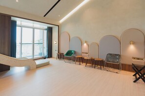 Premium bedding, blackout drapes, free WiFi, bed sheets - PAPO'A HARBOR HOTEL (Kaohsiung)