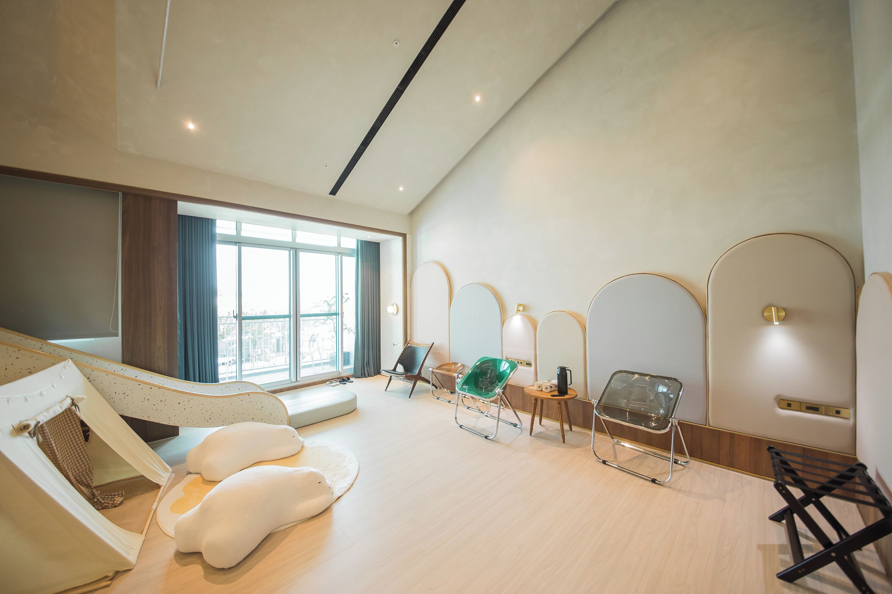 Signature Quadruple Room | Premium bedding, blackout drapes, free WiFi, bed sheets