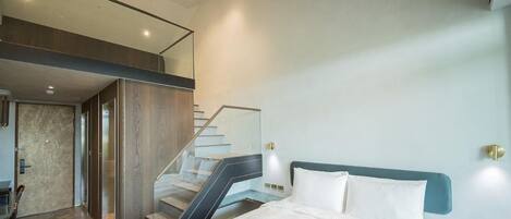 Premium bedding, blackout drapes, free WiFi, bed sheets