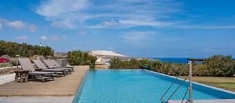 Apartment 'Lavender' with Sea View, Wi-Fi and Air Conditioning