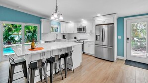 Unclassified image, 2 of 36, button - Paradise Palms by Duncan Real Estate (Holmes Beach)