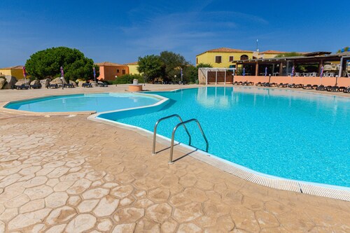 Holiday Home 'Appartamento Residence Mirice' with Shared Pool, Wi-Fi and Air Conditioning