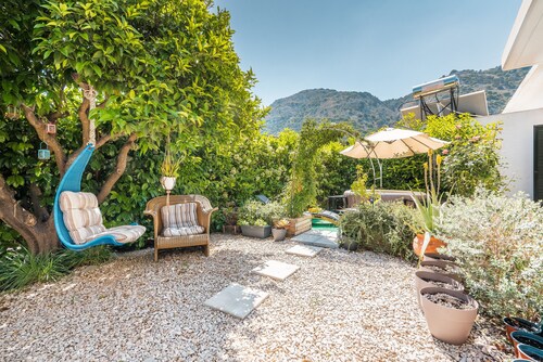Finca 'Villa Di Lucia' mit Bergblick, WLAN und Klimaanlage