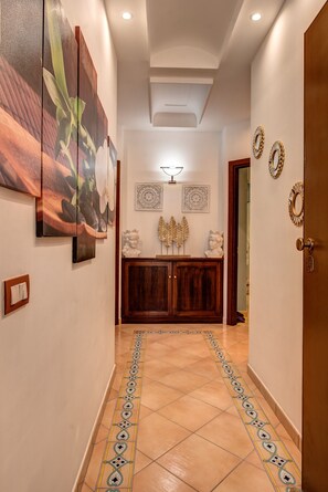 Interior - Apartment 'Rooftopnerano - Amazing Sea View' with Sea View, Wi-Fi and Air Conditioning (Marina del Cantone)
