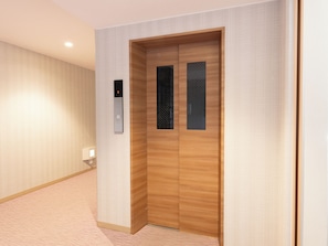 Elevator - Nasu Kogen North Inn (Nasushiobara)