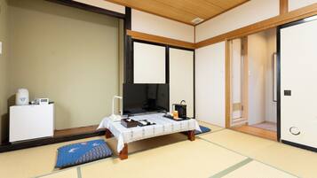 Japanese Style Room for 1-2 Guests, Non Smoking | Iron/ironing board, free WiFi